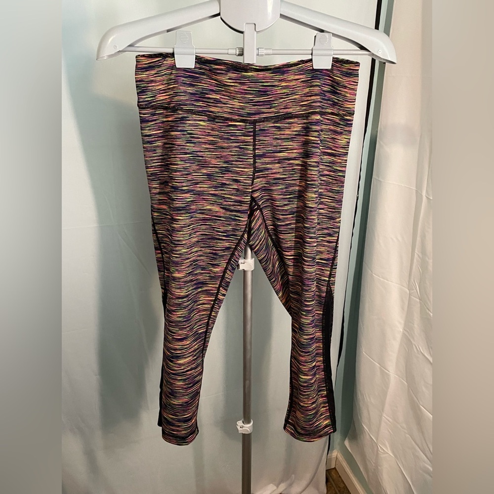 Zella Space Dye Cropped Leggings Womens Medium Multicolor Mesh Inset‎ Athletic
